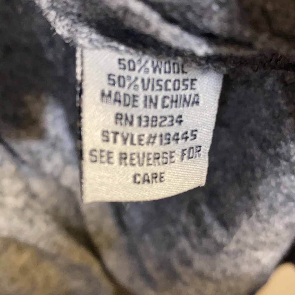 NWT Casting LA gray wool sleeveless jacket. - Picture 4 of 5